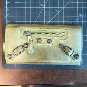 Balenciaga long wallet green used authentic